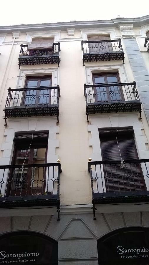 La Casa Junto A La Catedral Appartement Granada Buitenkant foto